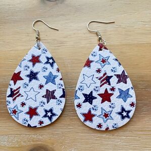 Pair Red White & Blue Star Flag Earrings Tear Drop ear rings American
